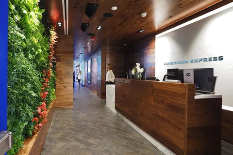 LAX American Express Centurion Lounge
